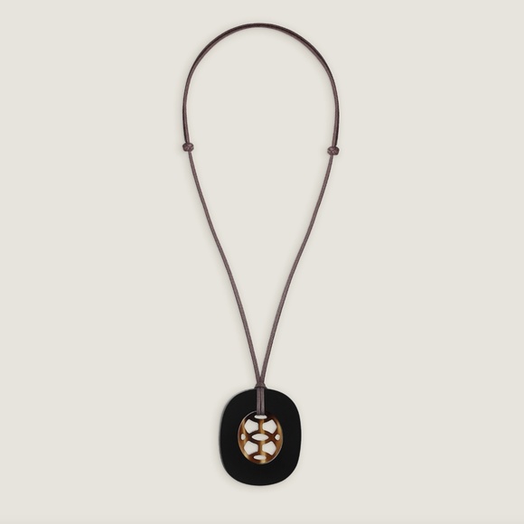 （HERMES）Lift pendant Hermes' Lift Buffalo Horn & Lacquered Wood Pendant | eBay